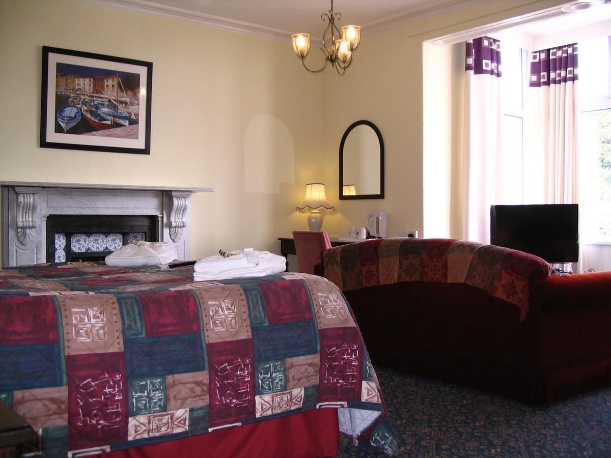 Marine Hotel Criccieth Exterior foto